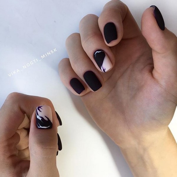 Manicure gelap bergaya 2024-2025 - trend terbaik dalam foto