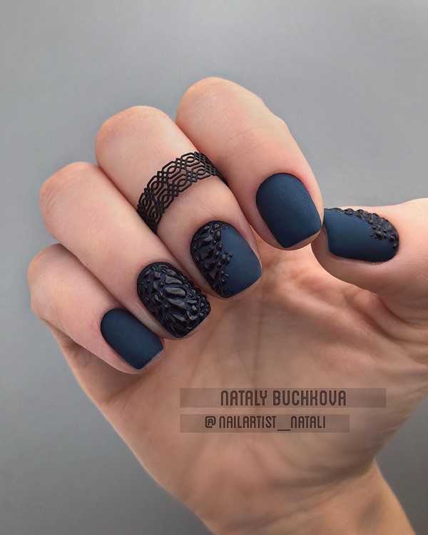 Manicure gelap bergaya 2024-2025 - trend terbaik dalam foto