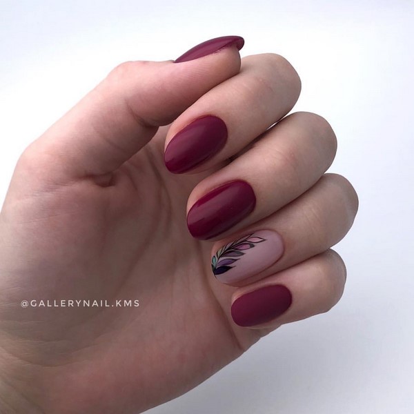 Manicure gelap bergaya 2024-2025 - trend terbaik dalam foto