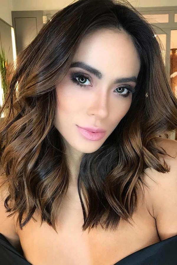 Pewarna rambut yang paling bergaya 2024-2025: foto