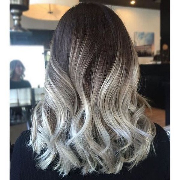 Pewarna rambut yang paling bergaya 2024-2025: foto