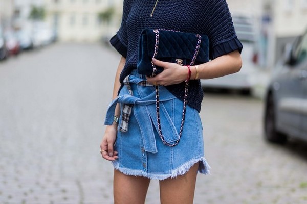 Rok denim yang menarik 2024-2025 - idea foto busur untuk setiap selera