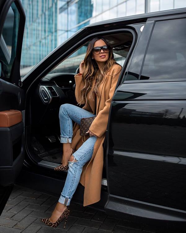 Seluar jeans musim luruh wanita musim luruh 2024-2025: apa yang akan jadi seluar jeans paling bergaya musim ini?