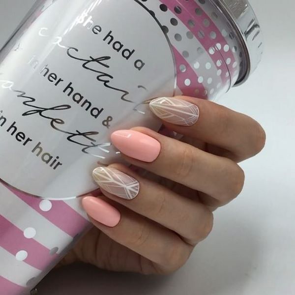 Idea bergaya manicure neutral 2024-2025: berita terkini dan imej teratas