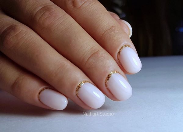 Idea bergaya manicure neutral 2024-2025: berita terkini dan imej teratas