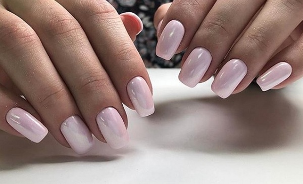 Idea bergaya manicure neutral 2024-2025: berita terkini dan imej teratas