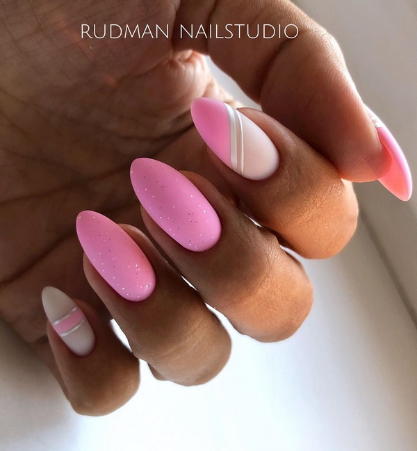 Menawan manicure lembut 2024-2025 - idea yang paling indah untuk reka bentuk lembut marigolds