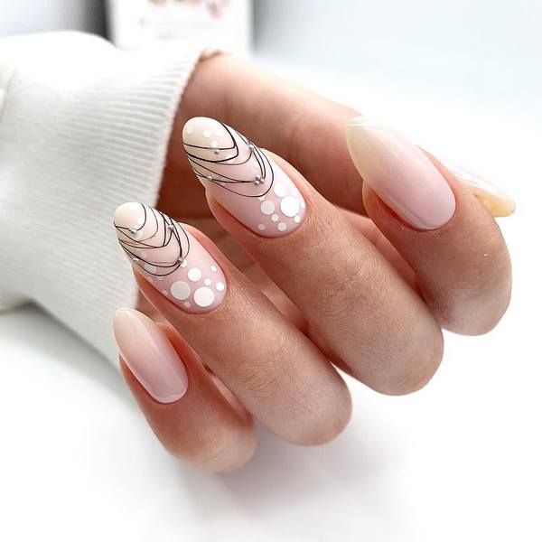 Menawan manicure lembut 2024-2025 - idea yang paling indah untuk reka bentuk lembut marigolds