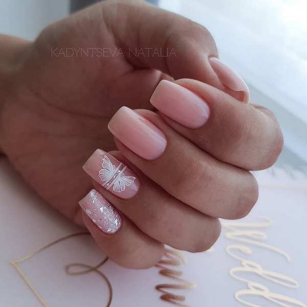 Menawan manicure lembut 2024-2025 - idea yang paling indah untuk reka bentuk lembut marigolds