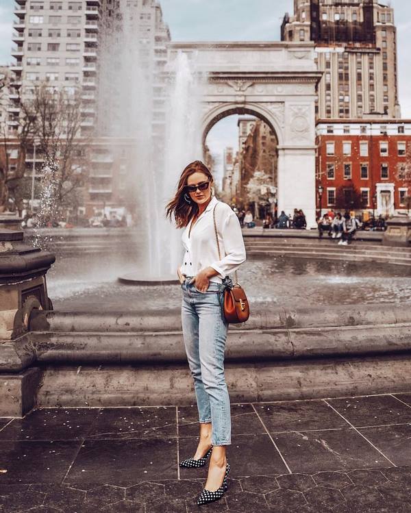Jeans wanita bergaya baru: model dan gaya terbaik musim ini 2024-2025