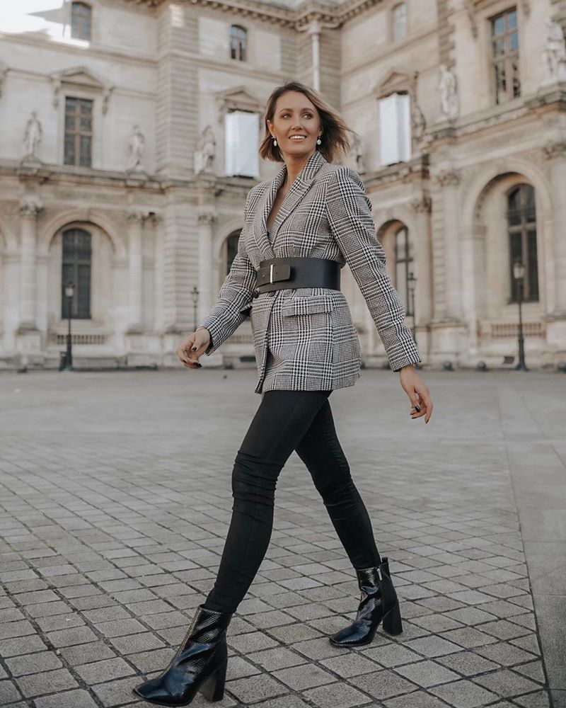 Trend baru untuk jaket wanita 2024-2025. Imej teratas untuk setiap selera