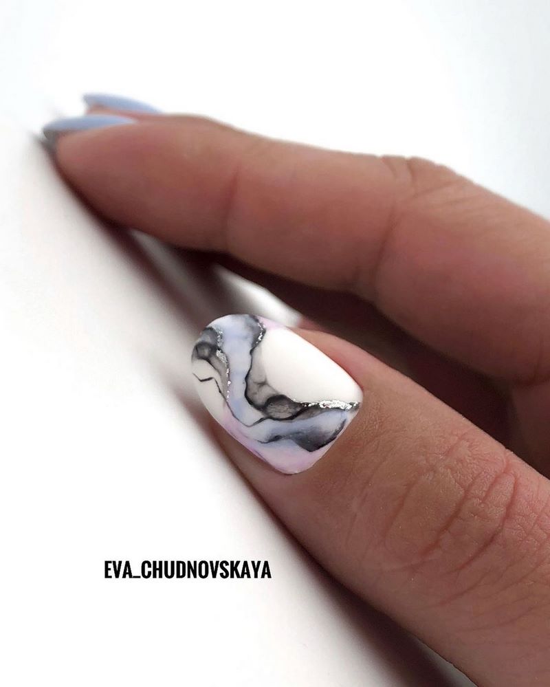 Idea kreatif untuk manicure marmar 2024-2025: berita reka bentuk segar