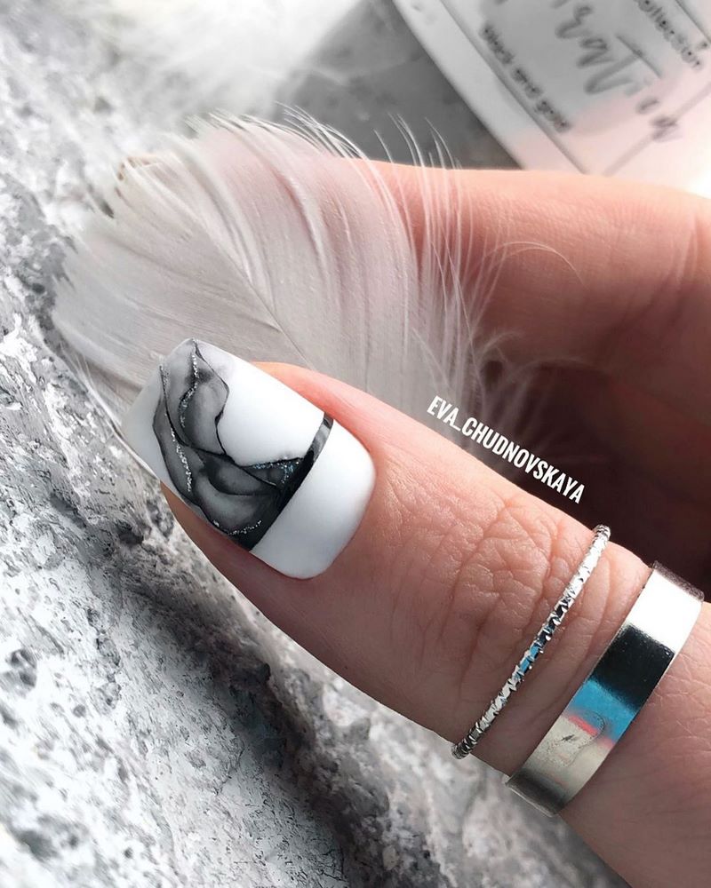 Idea kreatif untuk manicure marmar 2024-2025: berita reka bentuk segar