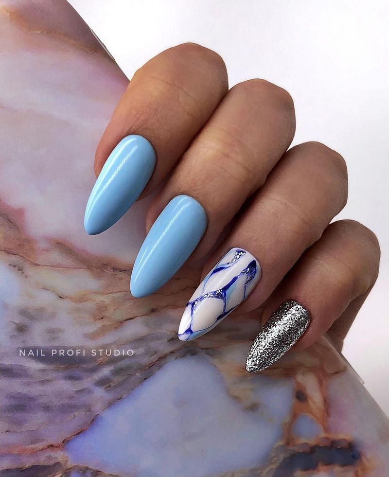 Idea kreatif untuk manicure marmar 2024-2025: berita reka bentuk segar