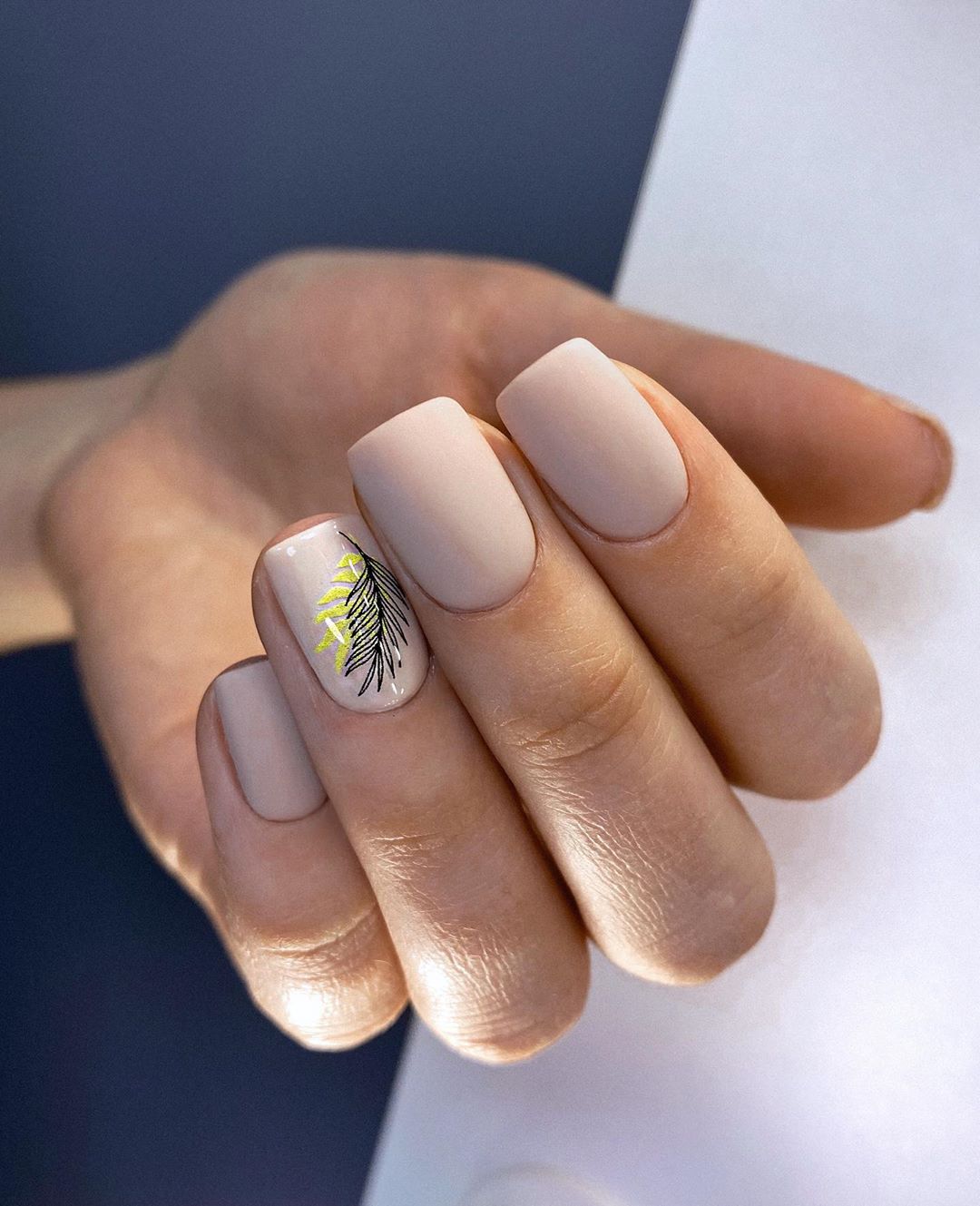 The most beautiful manicure trends in the season 2024-2025: top new products, the best ideas in the photo