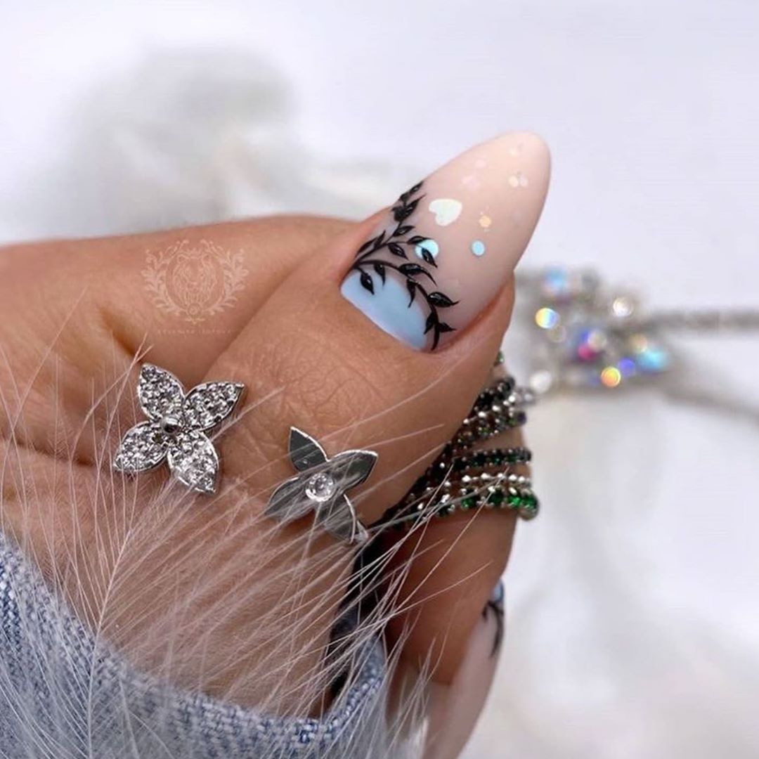 The most beautiful manicure trends in the season 2024-2025: top new products, the best ideas in the photo