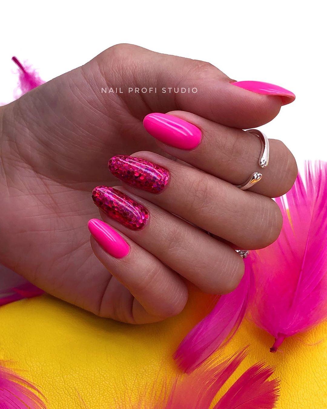 The most beautiful manicure trends in the season 2024-2025: top new products, the best ideas in the photo