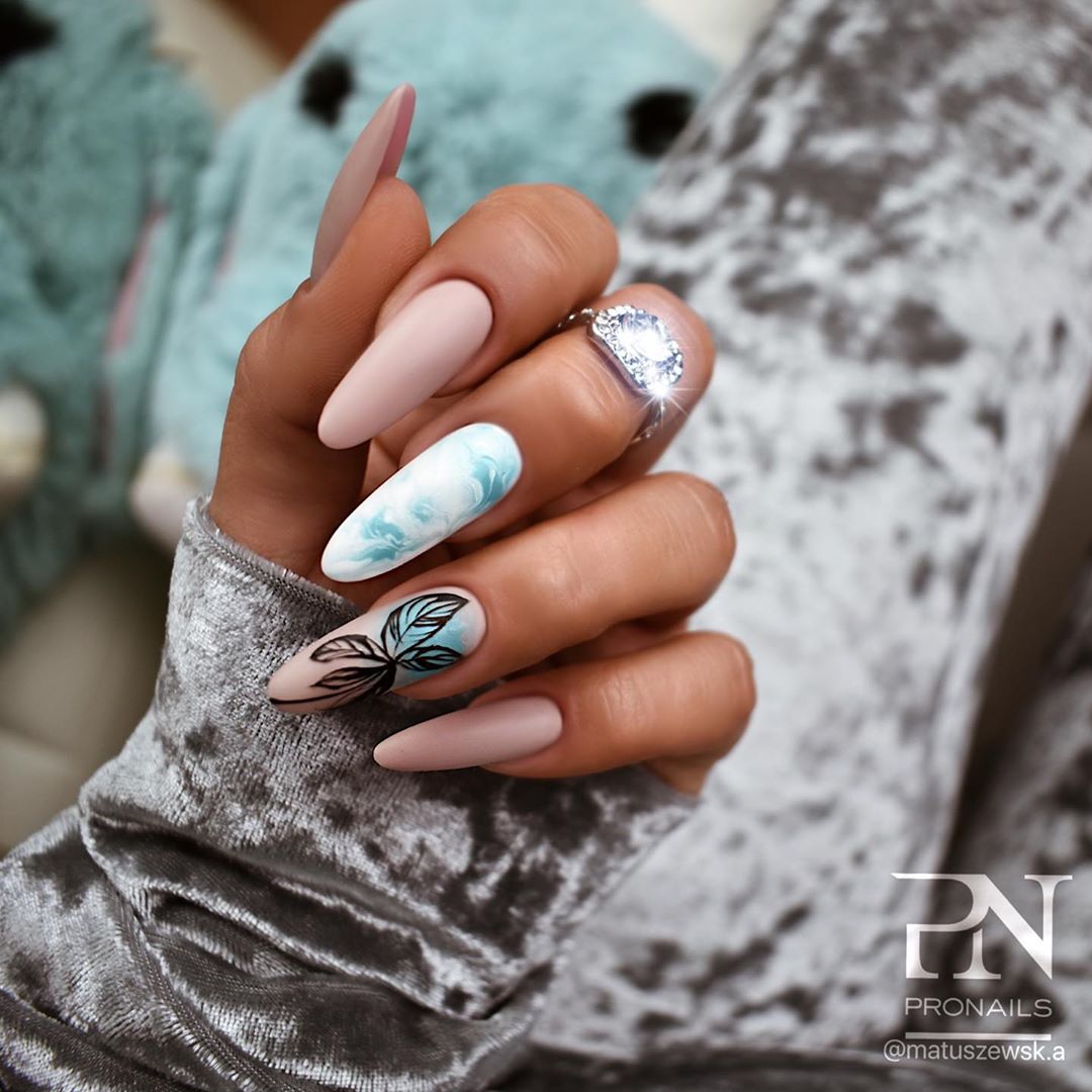 The most beautiful manicure trends in the season 2024-2025: top new products, the best ideas in the photo