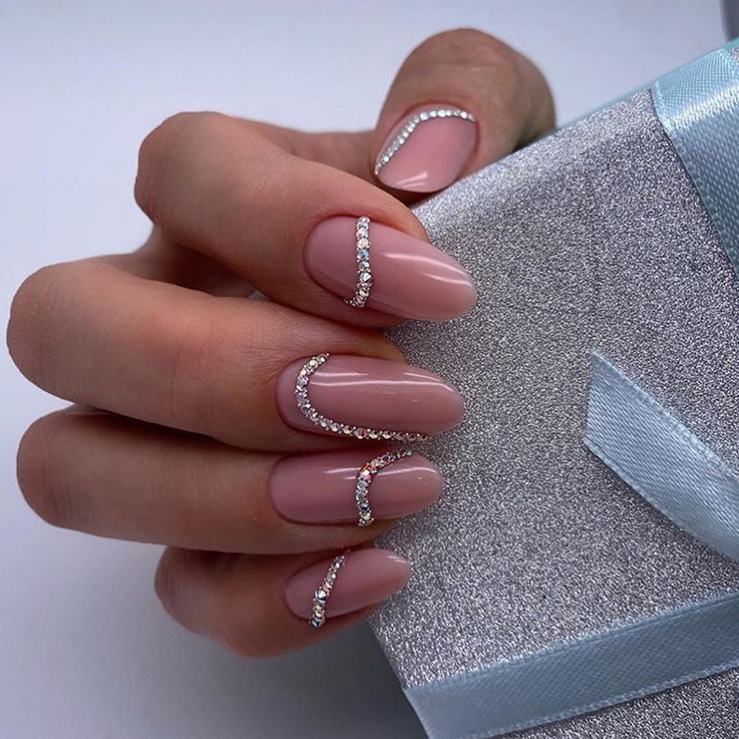 The most beautiful manicure trends in the season 2024-2025: top new products, the best ideas in the photo